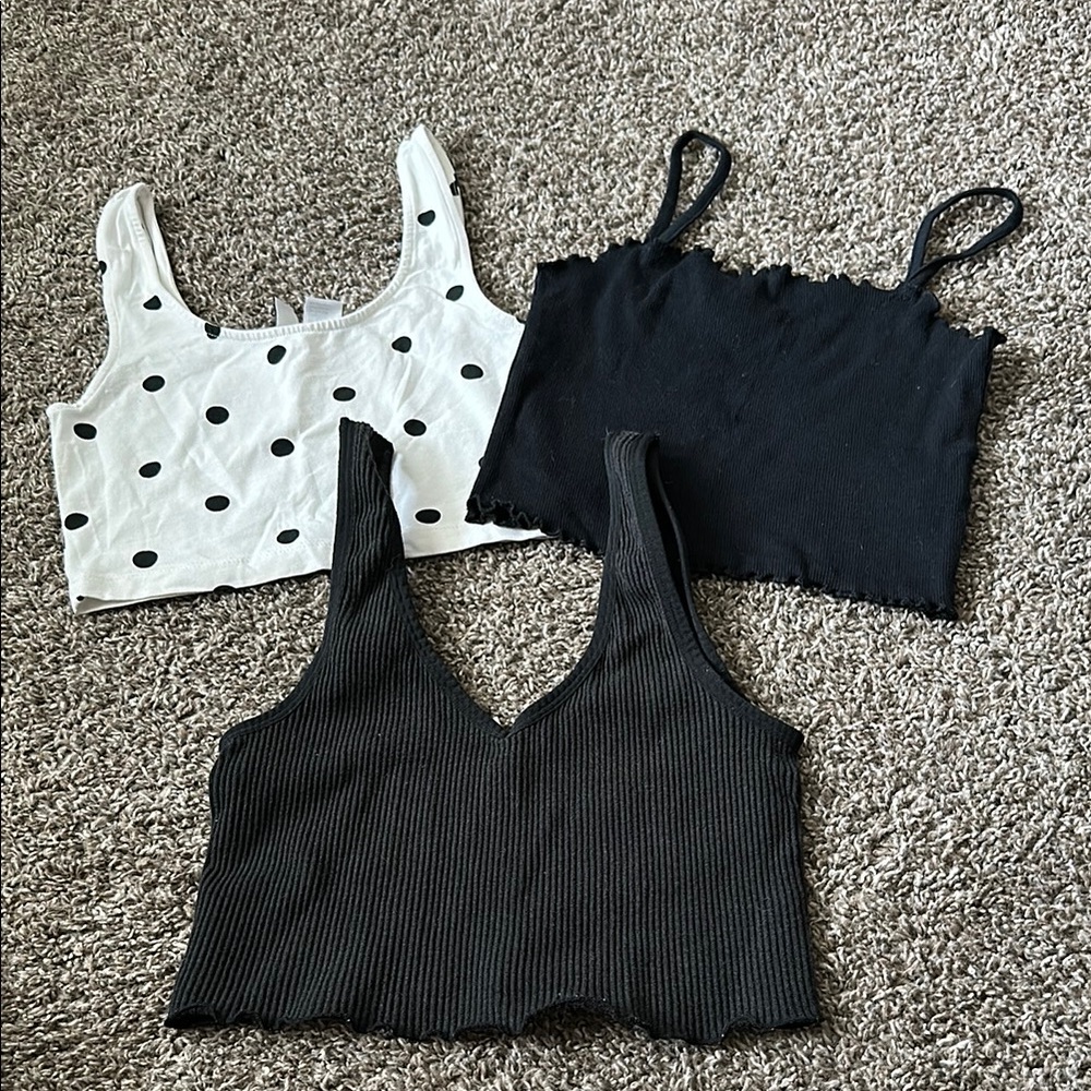 Stylish Black and White Crop Tops Set